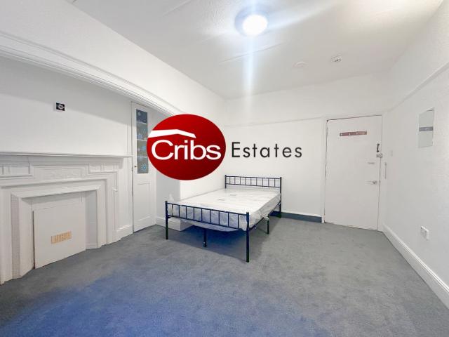 New Malden KT3, 20 bed shared accommodation to rent, £870 pcm | PrimeLocation