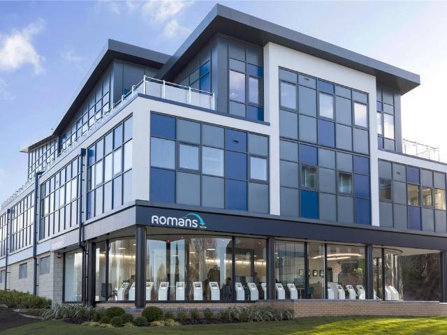 New Manor House, The Ring, Bracknell. Studio to rent £1,050 pcm £242 pw