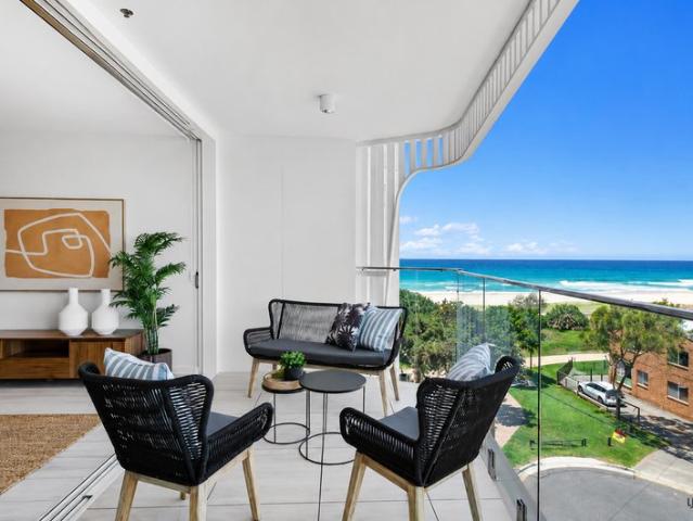 New Near Coastal Architectural Unit Where Your Backyard Is Endless White Sand & Surf