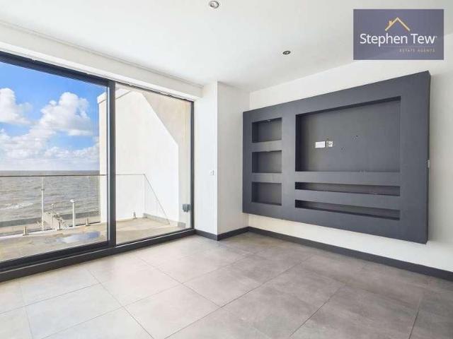 New South Promenade, Blackpool, FY4