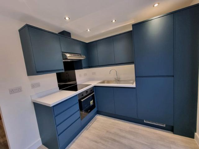 New Spacious Studio Flat Nottingham Furnished