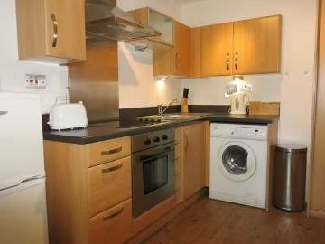 Unique Studio apartment for rent in George Street, Birmingham.