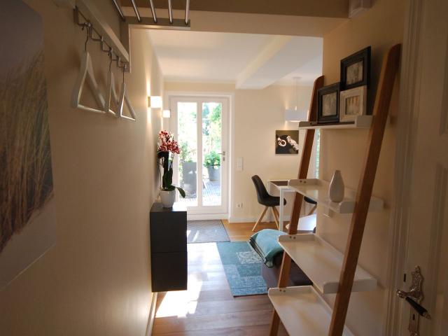 New studio conveniently located, Oldenburg Amsterdam Apartments for Rent