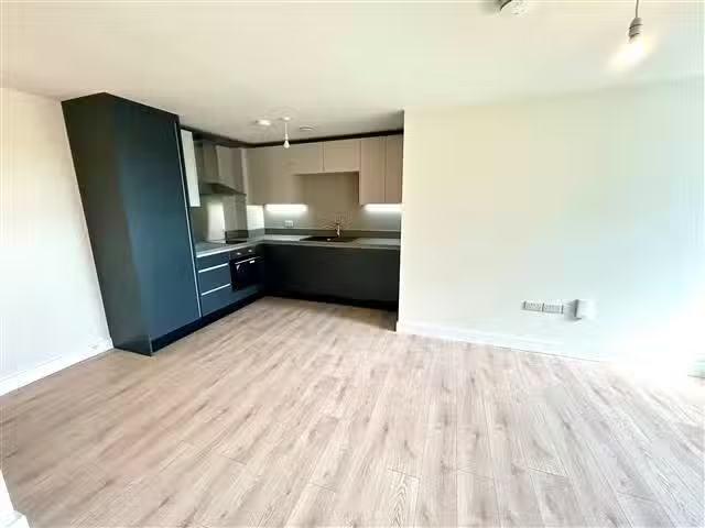 Nice Studio flat for rent in Birmingham Road, West Bromwich, B70
