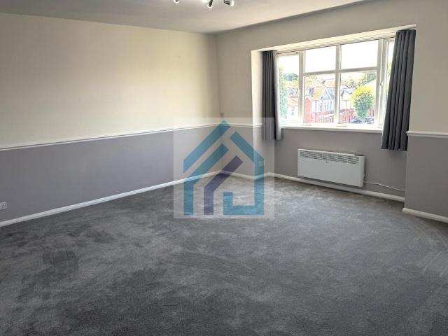 New Studio Flat in Princes Court Studio to rent £725 pcm £167 pw