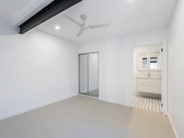 New Studio in the Heart of Bangalow