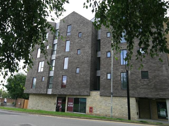 New Street, Ashford TN24, 2 bed flat to rent, £1,200 pcm | PrimeLocation