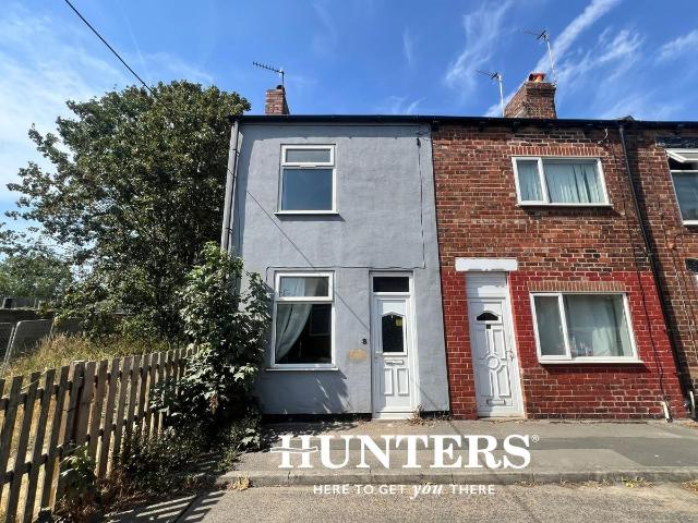 New Street, Castleford WF10, 2 bed terraced house to rent, £775 pcm | PrimeLocation