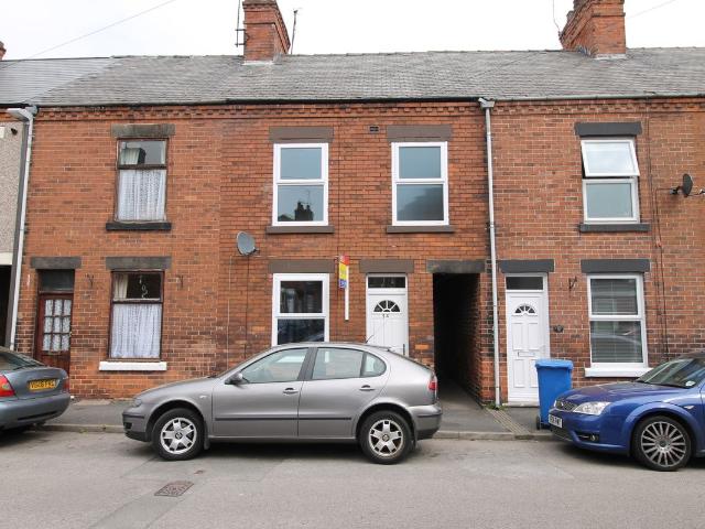 New Street, Chesterfield S40, 2 bed terraced house to rent, £690 pcm | PrimeLocation