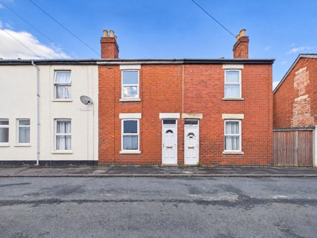 New Street, Gloucester, Gloucestershire GL1, 2 bed terraced house to rent, £1,100 pcm | PrimeLocation