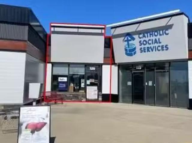 Rental! Street, Innisfail, AB, T4G 1C2 commercial for lease.