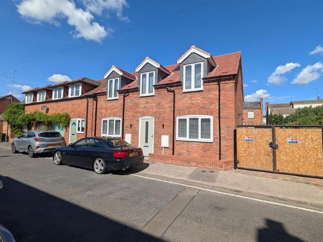 New Street, Leamington Spa CV31, 1 bed flat to rent, £1,200 pcm | PrimeLocation