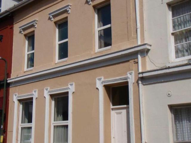 New Street, Paignton TQ3, 1 bed flat to rent, £725 pcm | PrimeLocation