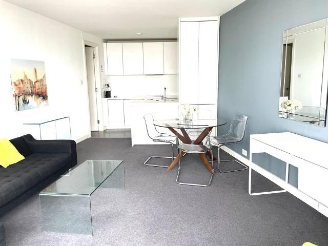 New Street, The Rotunda B2, 2 bed flat to rent, £1,400 pcm | PrimeLocation