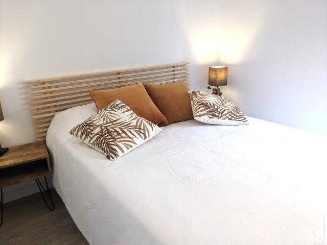 NEW Sunny and cozy place 4 mins from the beach