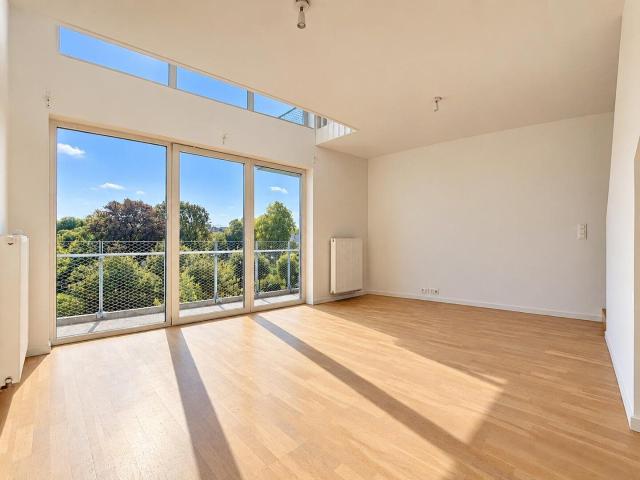 !NEW! Superb bright duplex with two balconies