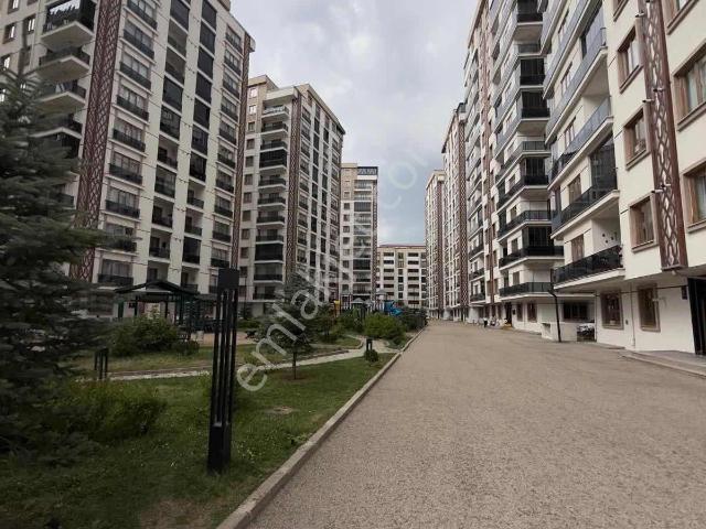 New Palandöken Gm'den Şehristan Konutlarında Satılık 4+1