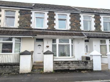New Park Terrace, Pontypridd CF37, 3 bed terraced house to rent, £1,050 pcm | PrimeLocation