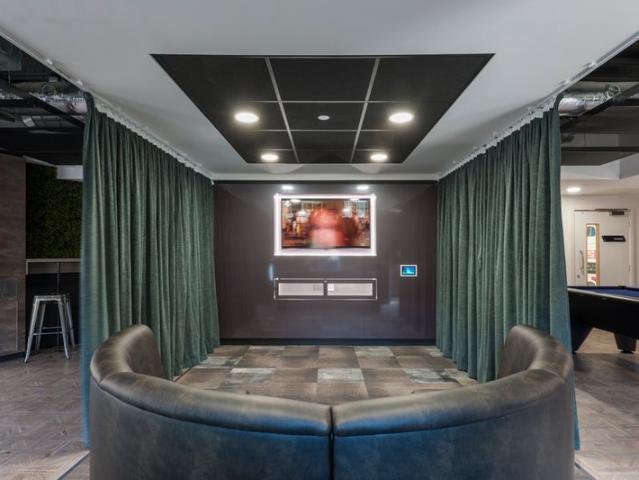 New Park Gold studio