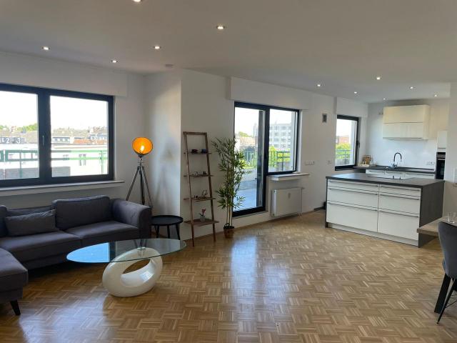 New Penthouse with 50m2 rooftop terrace, lift & underground parking, Dortmund Amsterdam Apartments for Rent