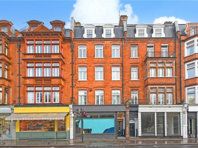 A spacious two bedroom, two bathroom flat situated on the second floor of a redbrick period building in Knightsbridge. Minimum Tenancy Length: 12 months EPC rating D | Council Tax Band G