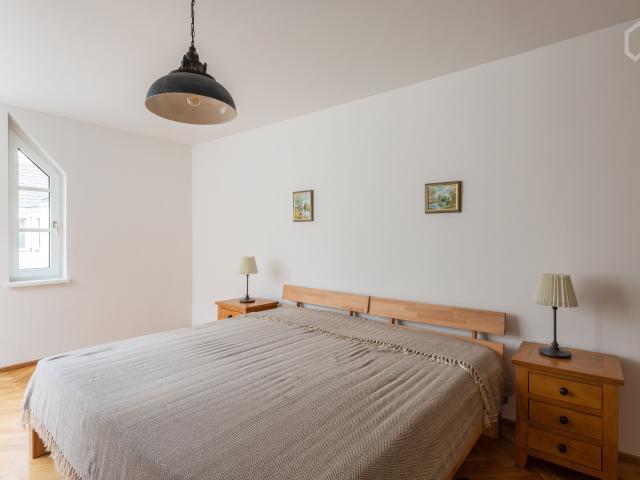 New & pretty apartment located with balcony in Charlottenburg