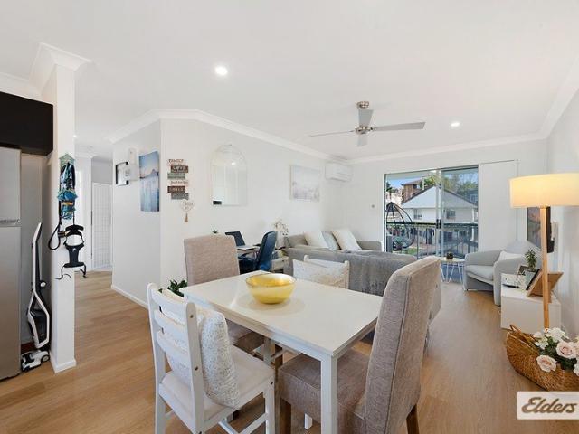NEW PRICE! SENSATIONAL RENOVATION FANTASTIC LOCATION!
