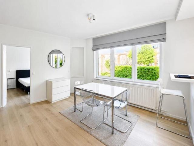 NEW! Q. Cinquantenaire Apt. 1 bdrm. modern furnished