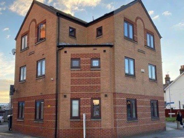 New Quay Road, Poole Studio to rent £795 pcm £183 pw