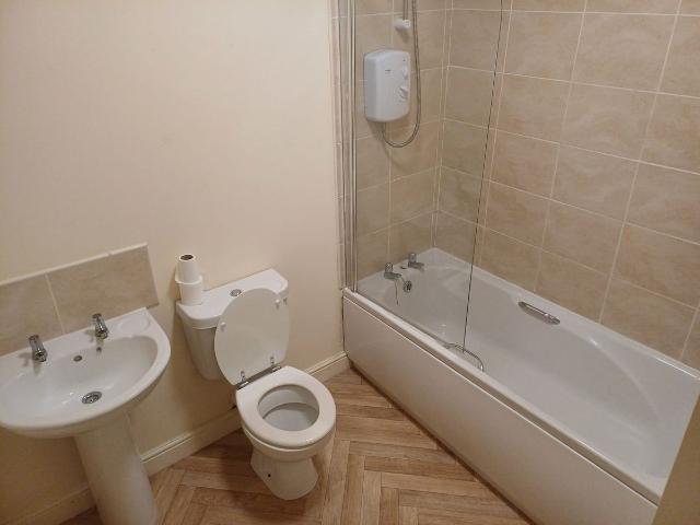New Row Court, Cudworth S72, 2 bed flat to rent, £625 pcm | PrimeLocation