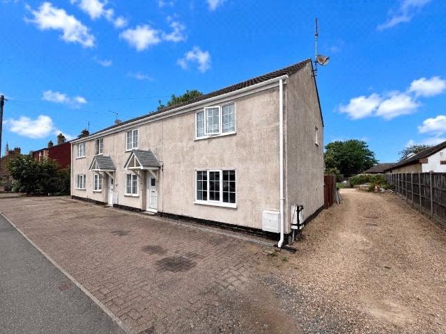 New Road, Whittlesey, Peterborough, Cambridgeshire PE7, 2 bed end terrace house to rent, £875 pcm | PrimeLocation