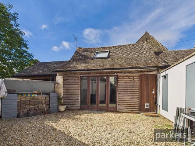 New Road, Bampton, Oxfordshire, OX18 1 bed apartment to rent £750 pcm £173 pw