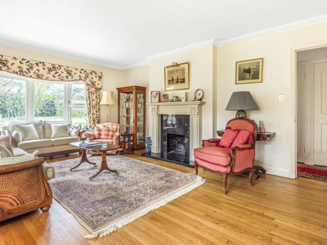 New Road, Billingshurst
