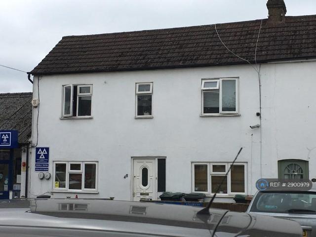 New Road, Croxley Green. 1 bed in a house share to rent £850 pcm £196 pw