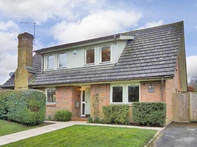 New Road, Cranbrook, 4 Bedroom Detached