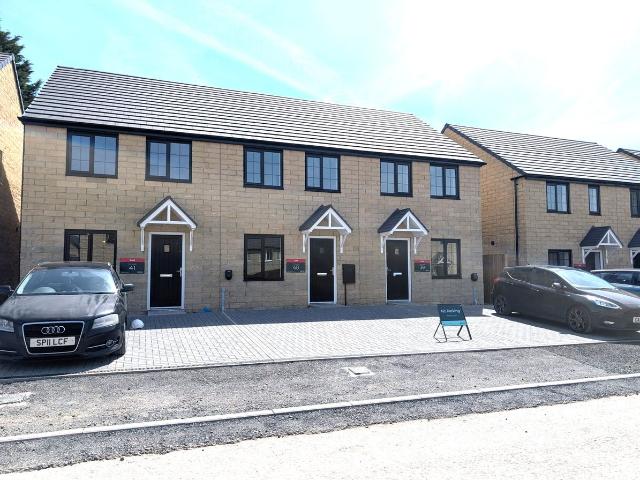 New Road, Earby BB18, 3 bed terraced house to rent, £995 pcm | PrimeLocation