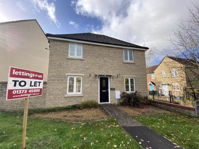 New Road, Frome, Somerset 3 bed detached house to rent £1,650 pcm £381 pw