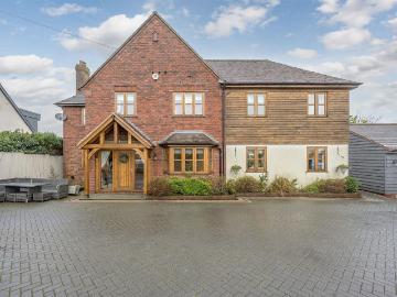 New Road, Swindon, Dudley DY3, 4 bed detached house to rent, £2,950 pcm | PrimeLocation