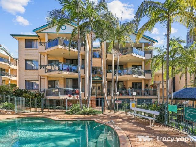 New Renovation Modern Three Bedroom Apartment set in resort style complex within the catchment of Carlingford West Public School