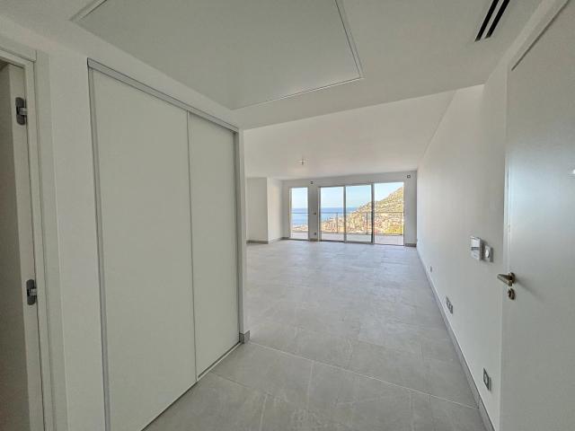 New residence 3 bedrooms flat panoramic sea view rooftop pool