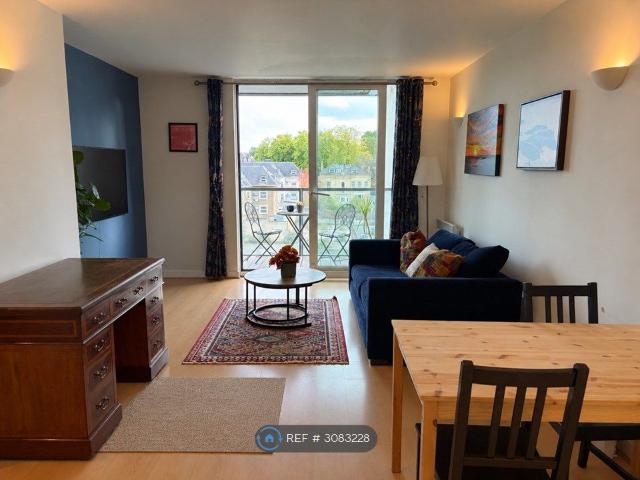 New River Avenue, London N8, 1 bed flat to rent, £1,950 pcm | PrimeLocation