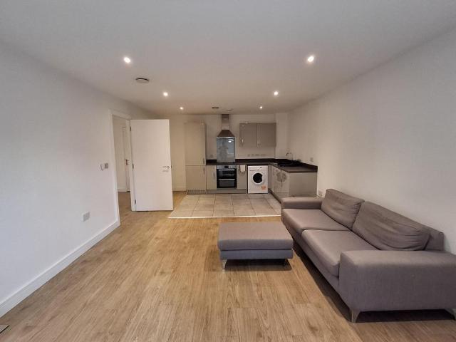 New Walk Place, Leicester, LE1 2 bed apartment to rent £1,175 pcm £271 pw