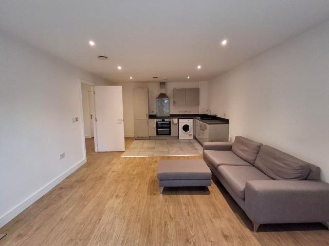 New Walk Place, Leicester LE1, 2 bed flat to rent, £1,175 pcm | PrimeLocation