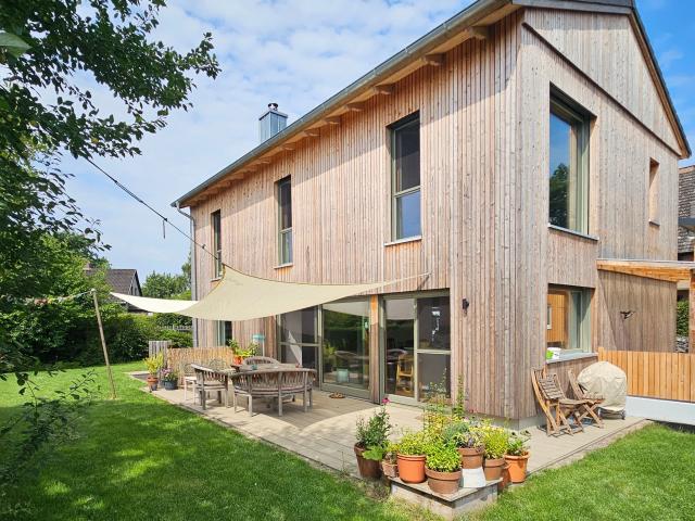 New, well maintained single family house near Hamburg for rent