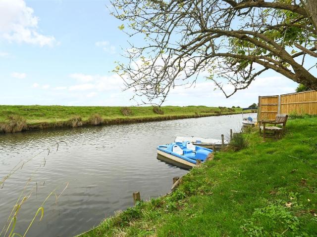 New Winchelsea Road, Rye, East Sussex TN31, 3 bed semi detached house to rent, £1,495 pcm | PrimeLocation