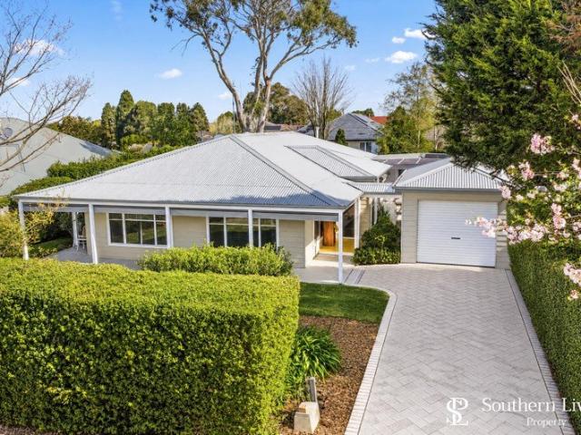 New To Market Country Cottage in the heart of Bowral