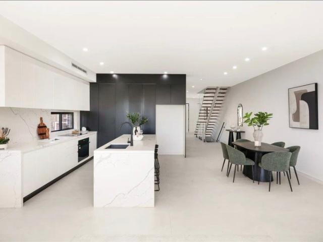 New Tri Level Duplex