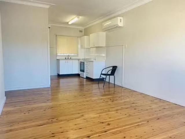 Cozy UNIT 5/1 Stonehaven Avenue, Dubbo, NSW 2830