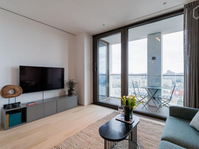 New upscale urban apartment on the 15th level in the heart of Berlin, Berlin Amsterdam Apartments for Rent