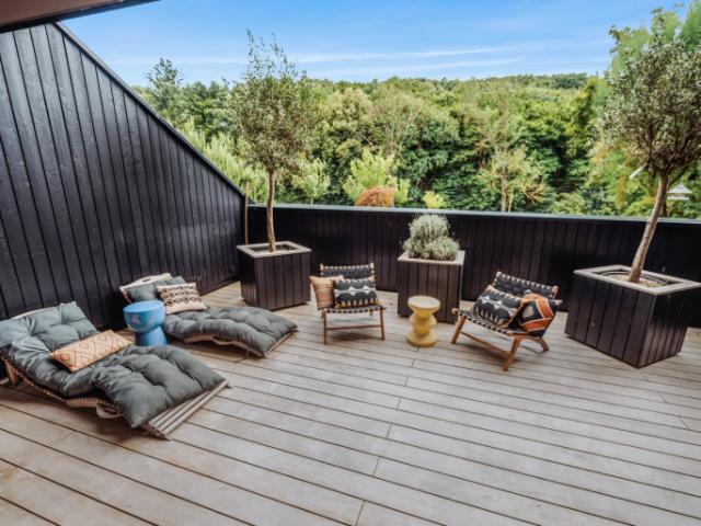 NEW YORK TIMES FEATURED: Reduktion in ihrer luxuriösesten Form. Einzigartige Architekten Villa 25 Minuten zur Stadtgrenze Wien